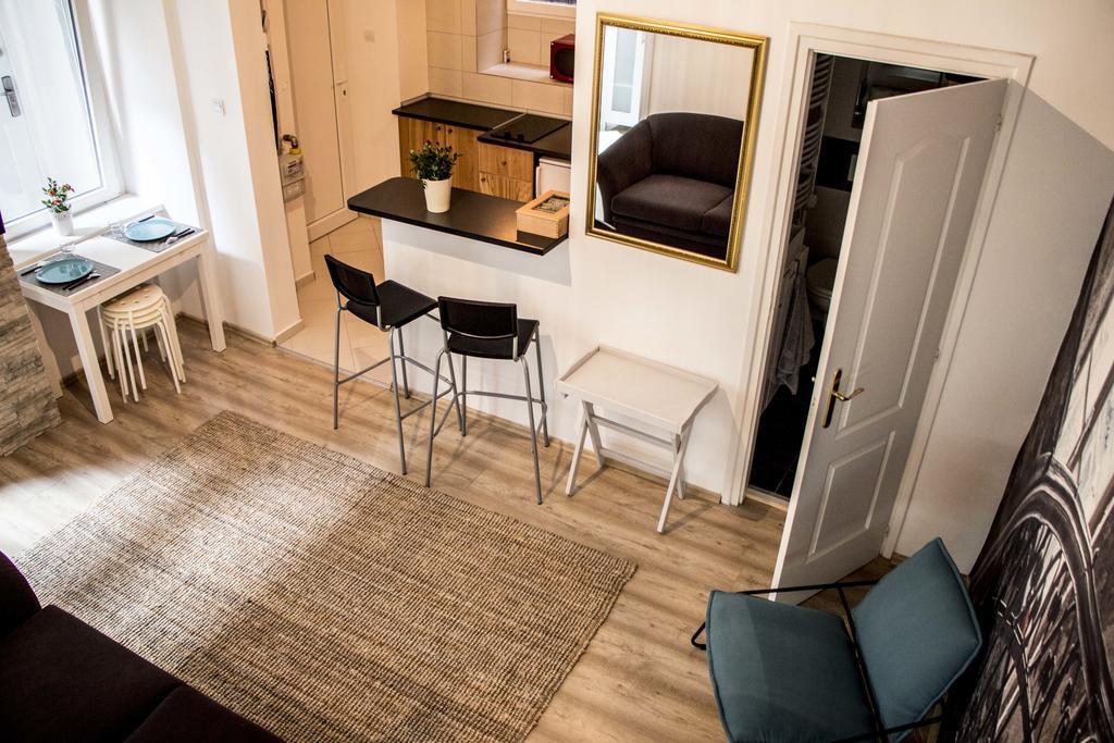 Romeo'S Apartment Budapest Phòng bức ảnh
